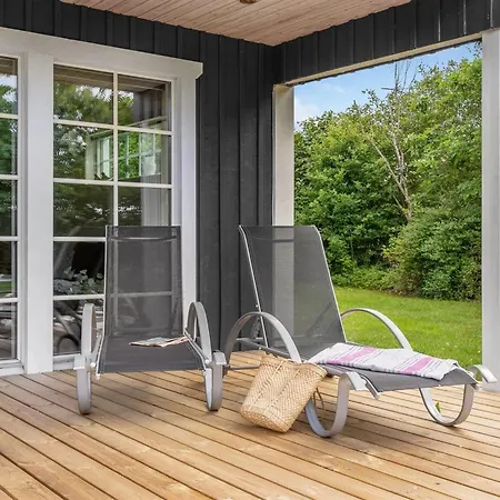 Adelia - 850m To The Fjord By Interhome