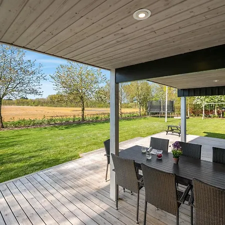 Adelia - 850m To The Fjord By Interhome