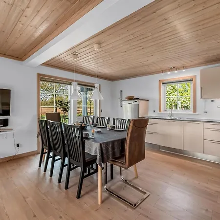 Adelia - 850m To The Fjord By Interhome *